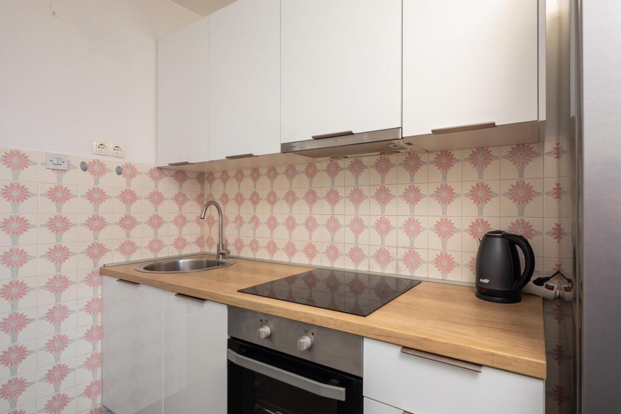 Apartments Roza Omis Exterior photo
